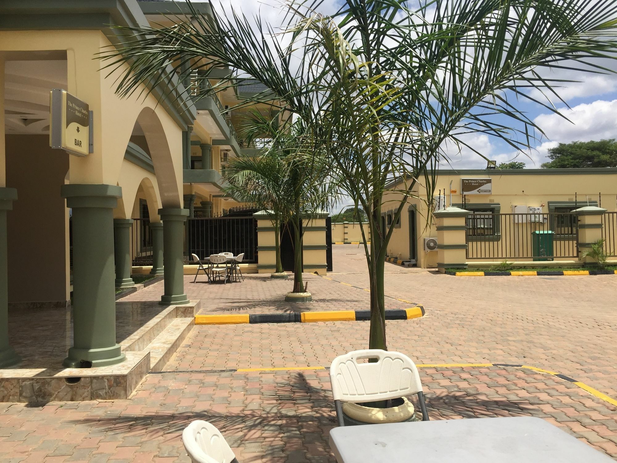 The Prince Charles Hotel لوساكا المظهر الخارجي الصورة